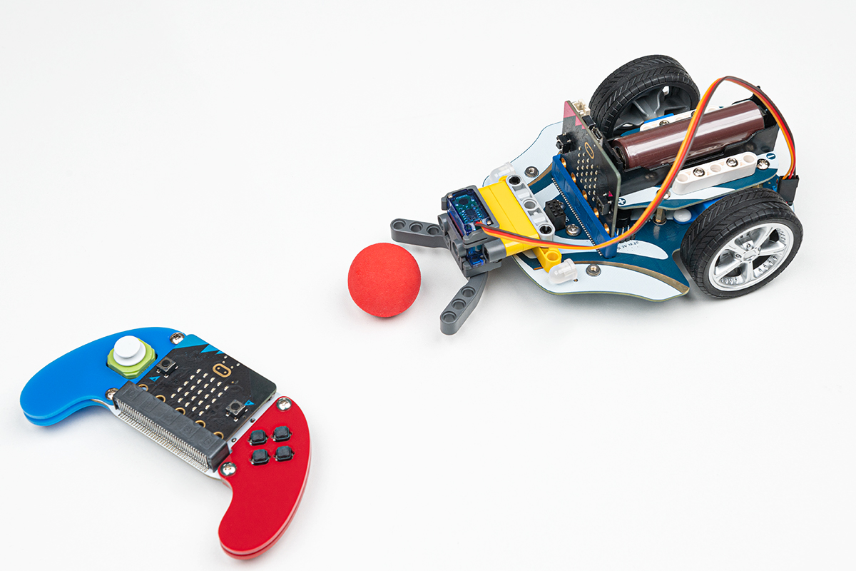 Case 02 Simple Car with Mechanical Claw